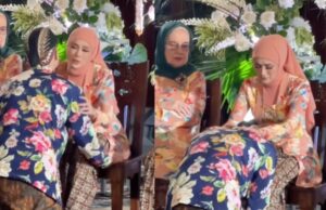 El momento de Al Ghazali Sungkem en Mulan Jameela estaba bajo el centro de atención, ¿por qué? El momento de Al Ghazali Sungkem en Mulan Jameela estaba bajo el centro de atención, ¿por qué?