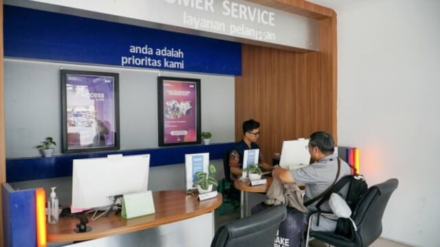 Kai abre 65 65 Servicio de boletos Estación de servicio de devolución, guarda la ubicación

