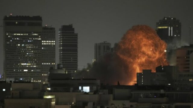 Irán Alerta 1, miembro de la Cámara de Representantes, insta Irán Alerta 1, miembro de la Cámara de Representantes, insta al gobierno a acelerar la evacuación de los ciudadanos indonesios: maximizar la diplomacia