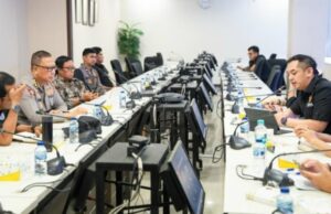 Compromiso conjunto para tener éxito Fornas VIII NTB Compromiso conjunto para tener éxito Fornas VIII NTB