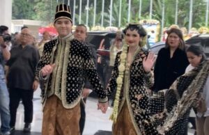 Si Grecia o Inglaterra es normal Si Grecia o Inglaterra es normal