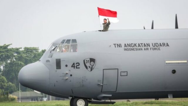 Hércules en Boeing fue preparado por la Fuerza Aérea para la evacuación de los ciudadanos indonesios en Israel e Irán

