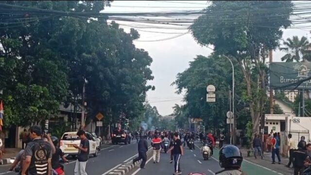 Segundos de peleas tensas estallaron en Saharjo South Yakarta, una persona se convirtió en víctima

