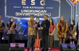 Sinergia de empleados y clientes para el medio ambiente Sinergia de empleados y clientes para el medio ambiente