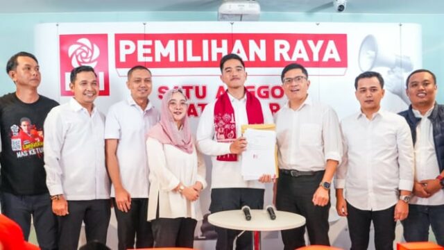 Mucho trabajo que no he hecho aquí

