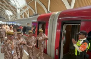 Tome el tren de Whoosh rápido para la clase de economía premium, docenas de jefes regionales recibirán capacitación en Sumedang IPDN Tome el tren de Whoosh rápido para la clase de economía premium, docenas de jefes regionales recibirán capacitación en Sumedang IPDN