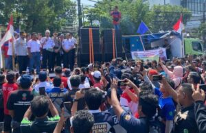 Miles de camioneros están paralizados por la carretera de peaje Pantura y Kraperak, protestante con reglas de Odol Miles de camioneros están paralizados por la carretera de peaje Pantura y Kraperak, protestante con reglas de Odol
