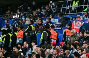 Fan muere después del otoño durante la final de la Liga de las Naciones de la UEFA entre España y Portugal Fan muere después del otoño durante la final de la Liga de las Naciones de la UEFA entre España y Portugal