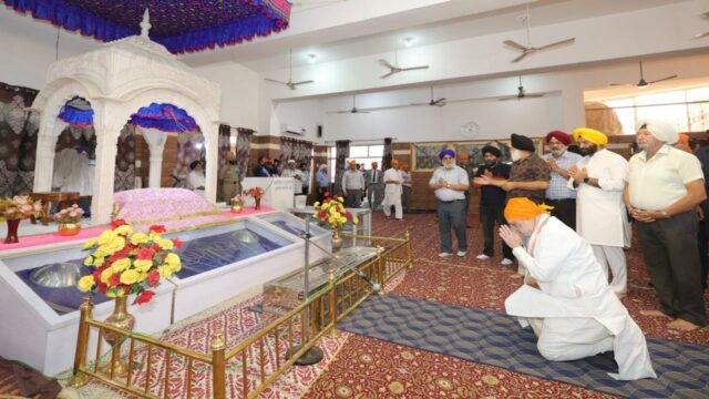 Amit Shah visits Poonch, offers prayers at Gurdwara damaged during Pakistani shelling, meets locals