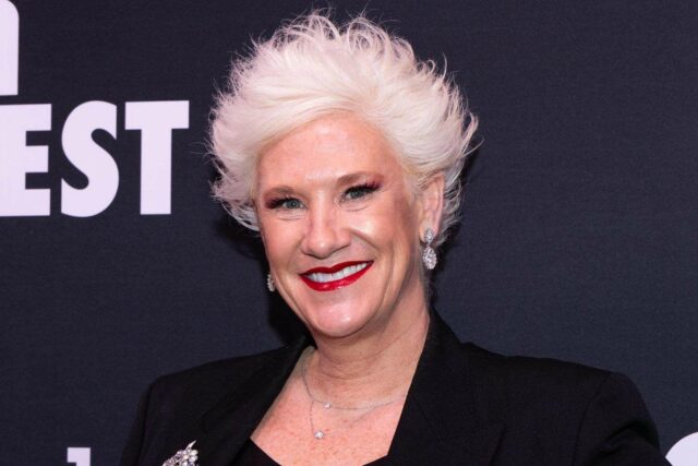 Anne Burrell encontró `` inconsciente e insensible ”, declaró muerta en la escena: la policía

