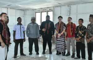 Cuidado de la educación, Atta Halilintar School Renovación en la isla exterior NTT