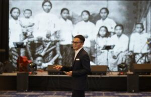 De París a los servicios públicos, la inspiración de estilo de vida del Prof. Soemitro para la generación más joven