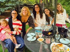 Half Moore, su hija Rumer ayuda a Emma Heming Willis a celebrar el cumpleaños

