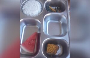 Estudiantes apresurados de la escuela primaria en Manggarai MBG sin carne