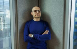 El CEO de Deepmind de Google tiene dos preocupaciones cuando se trata de IA. Perder trabajos no es uno de ellos Google’s DeepMind CEO has two worries when it comes to AI. Losing jobs isn’t one of them