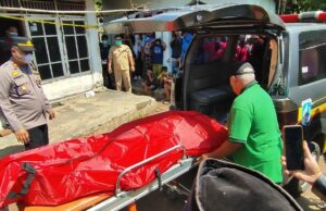 Geger el descubrimiento del cuerpo de una mujer desnuda en Grati, residentes: olor a falta, cabeza cubierta de sujetador Geger el descubrimiento del cuerpo de una mujer desnuda en Grati, residentes: olor a falta, cabeza cubierta de sujetador