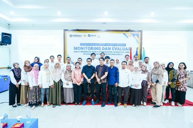 Up Monev Bimtek Scientific Journal

