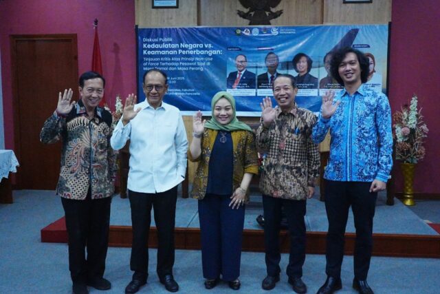 FHUP posee una discusión pública sobre la soberanía estatal y la seguridad de la aviación

