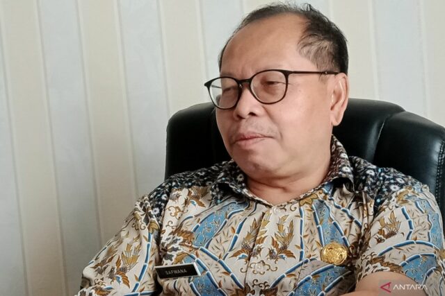 North Penajam Paser Regency Gobierno recolectando 568 kilogramos de basura en Tanjung Jumlai Beach

