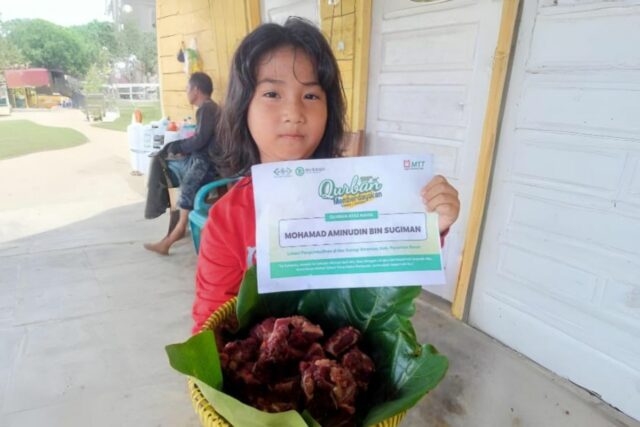 Nu Care-Lazisnu distribuye carne de sacrificio a áreas remotas del país a Palestina


