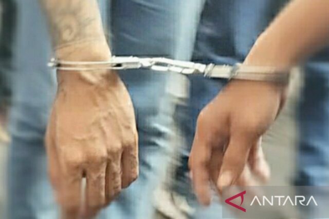 La policía logró arrestar a dos perpetradores de robo en el área de descanso KM 62 B Toll Roape

