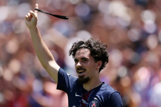 El PSG comienza las actuaciones en el Grupo B al derrotar al Atlético de Madrid 4-0

