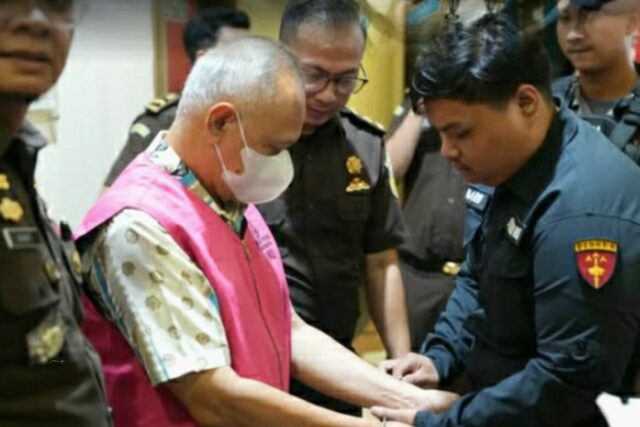 Peradi Karawang cuestionando el proceso de manejo de casos de corrupción de petrogas

