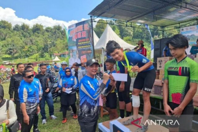ISSI promueve la atracción turística de Rejang Lebong Bengkulu Regency a través de deportes de bicicletas

