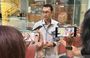 KPK llame a un sospechoso de gratificación de MPR que recibe RP17 mil millones KPK llame a un sospechoso de gratificación de MPR que recibe RP17 mil millones