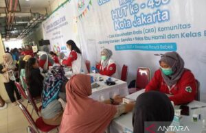 El gobierno provincial de DKI Yakarta ofrece servicios de salud gratuitos en Rusunawa Rawa Bebek, East Yakarta El gobierno provincial de DKI Yakarta ofrece servicios de salud gratuitos en Rusunawa Rawa Bebek, East Yakarta