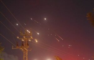 Irán afirma romper el programa de misiles israelíes, listos para compartir documentos con los aliados anti-israelíes Irán afirma romper el programa de misiles israelíes, listos para compartir documentos con los aliados anti-israelíes