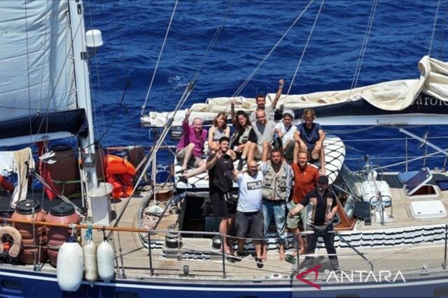 El barco de asistencia de Gaza apoyado en el puerto de Israel, los voluntarios fueron detenidos

