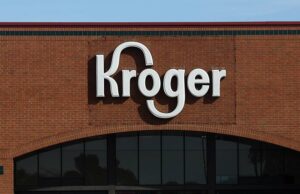 Kroger aborda el contraproup en los pasteles «Free @ Last» en juneeenth Kroger aborda el contraproup en los pasteles "Free @ Last" en juneeenth