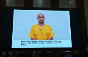 La familia de la víctima le pidió al TNI que le disparó a la policía en Lampung para que fuera sentenciado a muerte