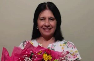 La madre de Florida deportó a México sola después de casi 30 años en los Estados Unidos La madre de Florida deportó a México sola después de casi 30 años en los Estados Unidos