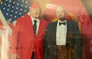 El hombre se enamora de su compañero veterano, se case y la historia de amor se vuelve viral (exclusivo) El hombre se enamora de su compañero veterano, se case y la historia de amor se vuelve viral (exclusivo)