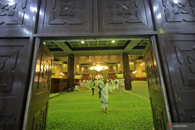 Más de 74 mil peregrinos regulares han llegado al país hasta el domingo

