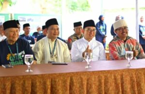 Presentar la vaca sacrificial del presidente Prabowo, Fadli Zon Puji Surau Qutubul Amin