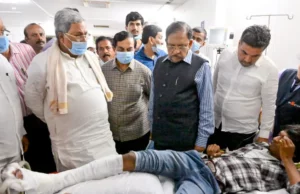 RCB Victory Parade Stampede: 11 muertos, 33 heridos cerca del estadio Chinnaswamy en Bengaluru, dice CM Siddaramaiah, anuncia una compensación de 10 lakh de Rs a Kin of Feated RCB victory parade stampede: 11 dead, 33 injured near Chinnaswamy Stadium in Bengaluru, says CM Siddaramaiah, announces Rs 10 lakh compensation to kin of deceased