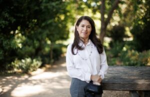 La cronología de los peregrinos de Bandung falló la peregrinación, volviendo a RI con tela Laura Yecies, CEO of Osteoboost Health, on May 27, 2025, in Palo Alto, Calif. (Dai Sugano/Bay Area News Group)