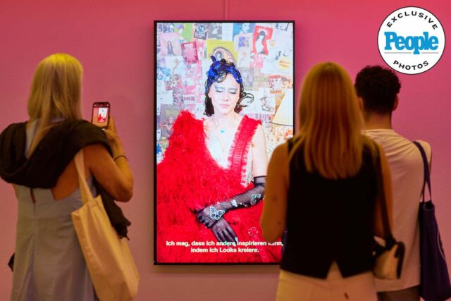 ¡Susanne Bartsch hace un regreso emocional a Suiza para la transformación! Exposición (exclusiva)

