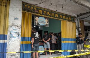 Tienda de oro en el centro de la ciudad de Lumajang, apareció a los ladrones de los viernes, oraciones Tienda de oro en el centro de la ciudad de Lumajang, apareció a los ladrones de los viernes, oraciones