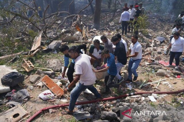 Se encontraron las dos cajas negras del avión Boeing 787-8 Air India que se estrelló en Ahmedabad

