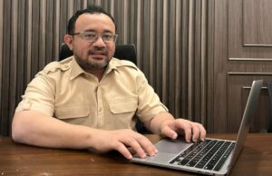 Familia de ex alumnos de ITB apreciando la erradicación de la corrupción prabowo Familia de ex alumnos de ITB apreciando la erradicación de la corrupción prabowo