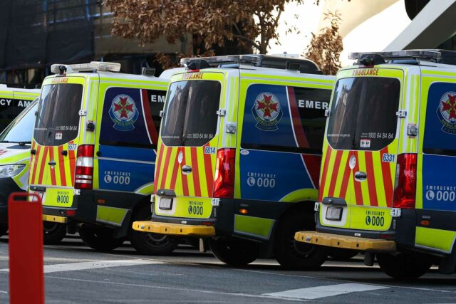 La mujer muere de una sobredosis de cafeína mientras espera la ambulancia: informes

