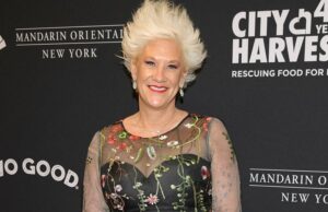 Anne Burrell ‘estaba de buen humor el día antes de su inesperada muerte (fuente) Anne Burrell 'estaba de buen humor el día antes de su inesperada muerte (fuente)