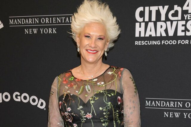 Anne Burrell 'estaba de buen humor el día antes de Anne Burrell 'estaba de buen humor el día antes de su inesperada muerte (fuente)