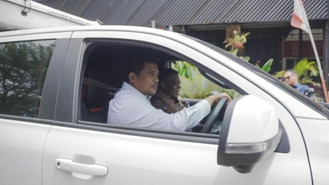 Bobby-Masinton lejos, ¿llevarse a Jokowi-Pdip?

