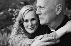 Rumer Willis está pensando en el diagnóstico de la demencia de Papa Bruce en el Día del Padre Rumer Willis está pensando en el diagnóstico de la demencia de Papa Bruce en el Día del Padre