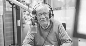 Siempre auténtico: el veterano de NDR Carlo von Tiedemann | NDR.DE – Noticias Siempre auténtico: el veterano de NDR Carlo von Tiedemann | NDR.DE - Noticias